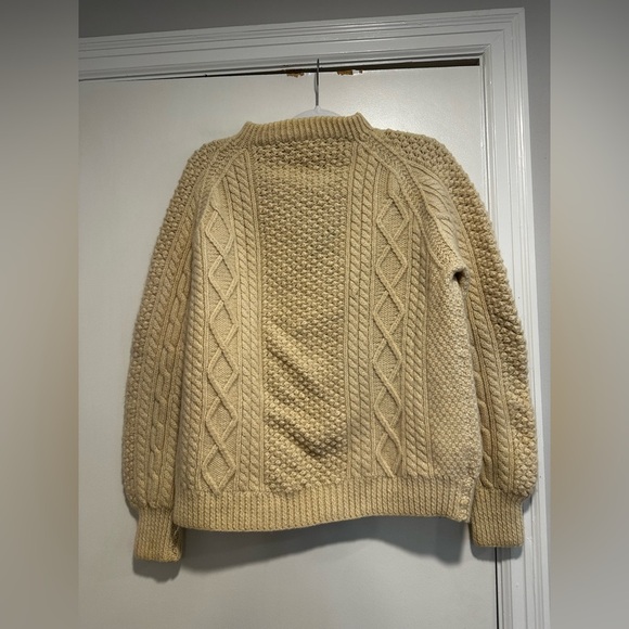 Vintage Traditional Irish Cable Knit Thick Wool Pullover Sweater Hand Made. - Picture 2 of 9